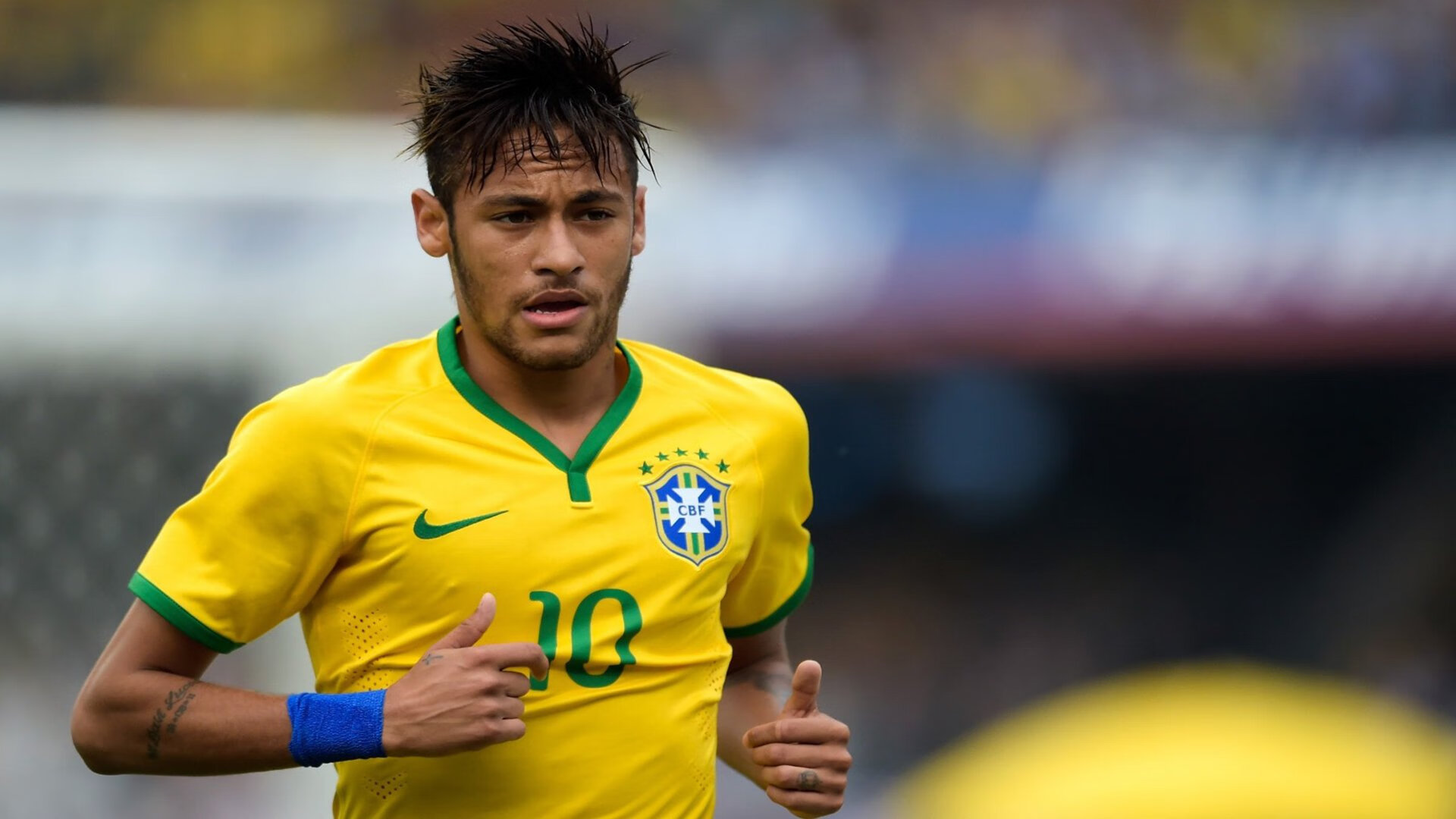 九游体育网站入口-德甲比赛火力全开：攻势如潮的对决，德甲比赛集锦